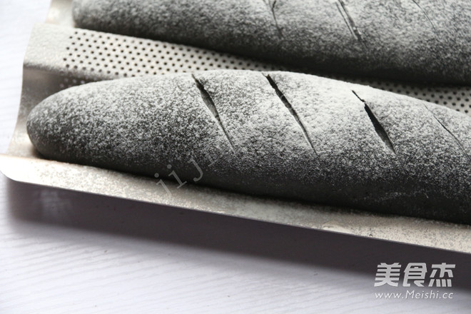 竹炭免揉长棍面包