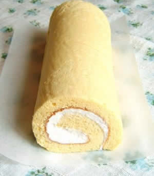 家庭自制奶油蛋糕卷