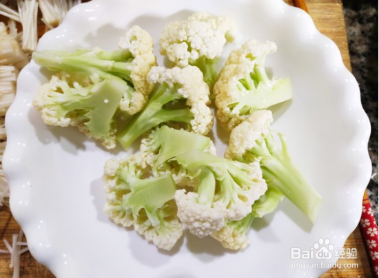 有机花菜鸡蛋汤