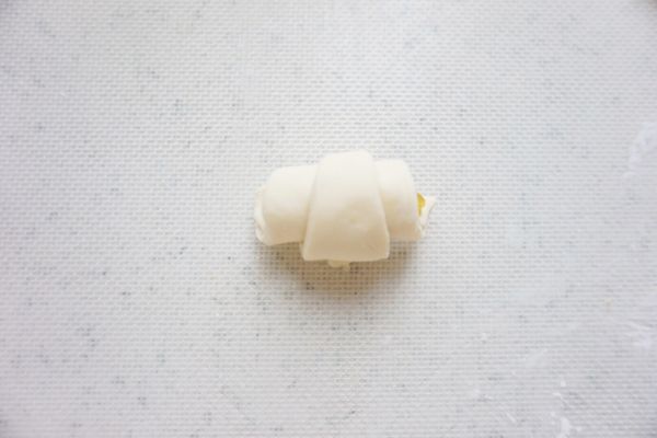 #《风味人间》美食复刻大挑战#迷你可颂