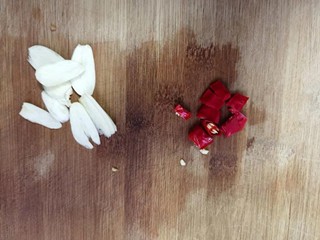 荷兰豆拌双耳怎么做?