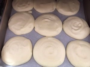 甜香扑鼻草莓蛋糕