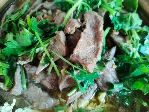 看到都流口水的水煮牛肉