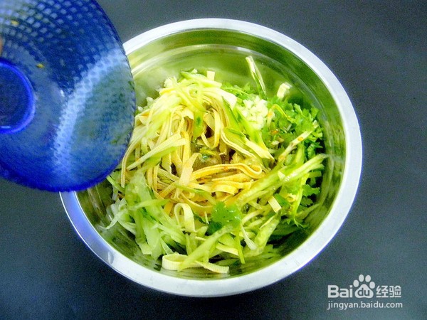 教你做黄瓜拌豆皮