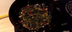 怎么做下饭的酸菜肉片