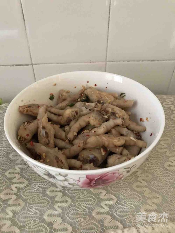 凉拌酸辣鸡爪