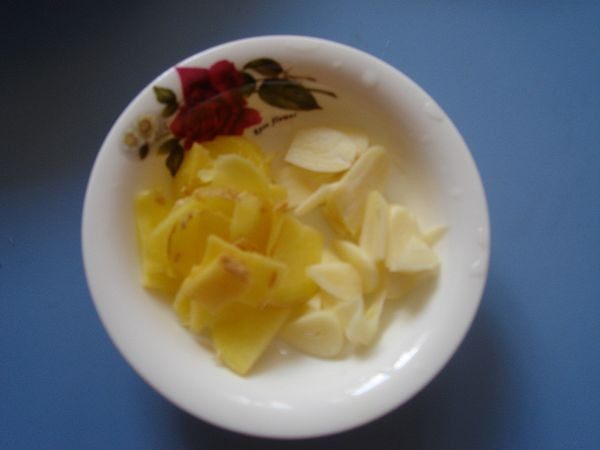 小炒猪心的做法，看完就能上手！