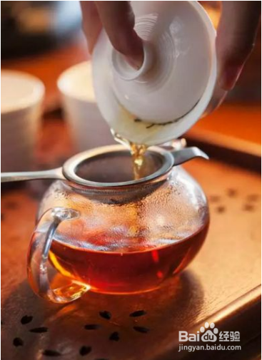 如何冲泡色香味美的滇红茶