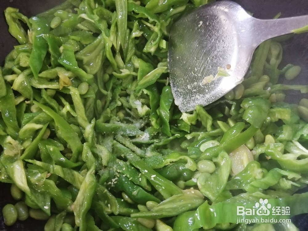 青椒毛豆米的做法