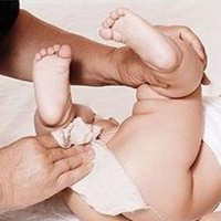 新生儿小宝宝腹泻怎么办