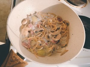 减脂版奶油培根蘑菇意面 厨房小白一人食午餐