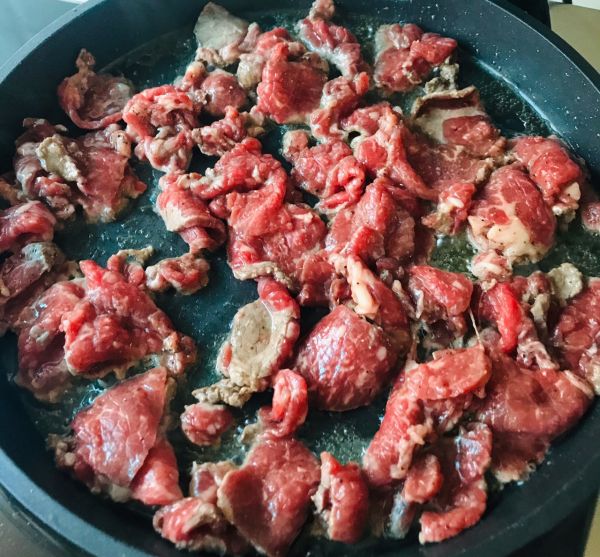 黑椒牛肉爆洋葱