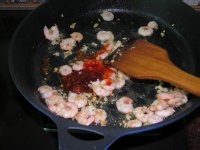 菠萝炒虾仁怎么做才好吃