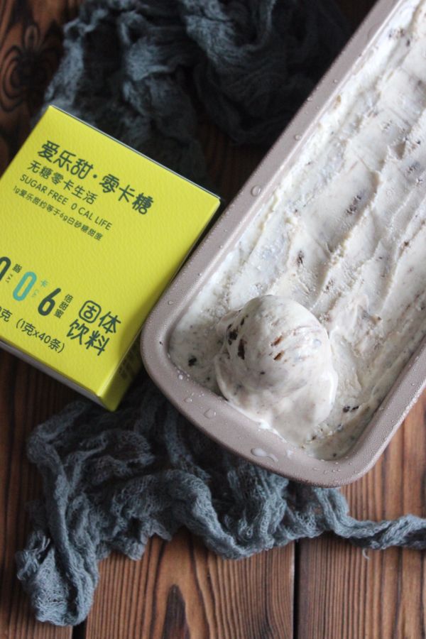 零卡糖无冰渣牛奶奥利奥冰淇淋