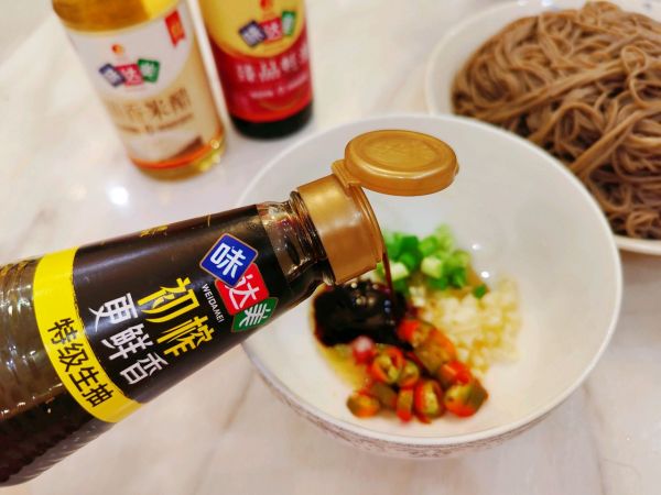 低脂凉拌荞麦面