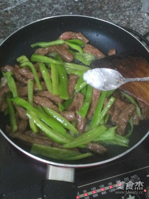 青椒牛肉的做法