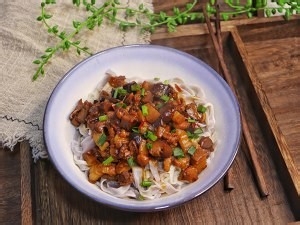 香菇肉酱面怎么做