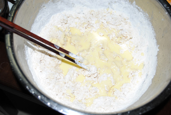 吃一口就会上瘾的奶油白土司，竟然是这样做的！