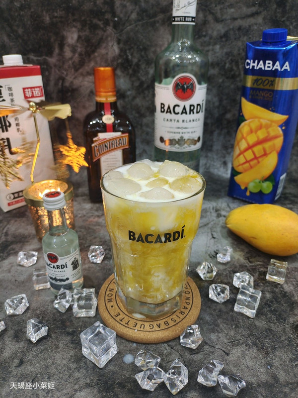 百加得椰椰芒果