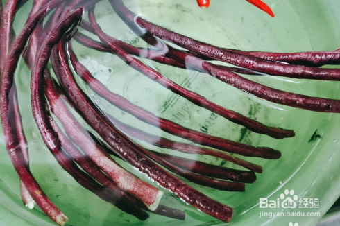 红豆角这么做好吃又下饭