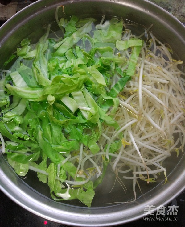 油泼三棱面的做法