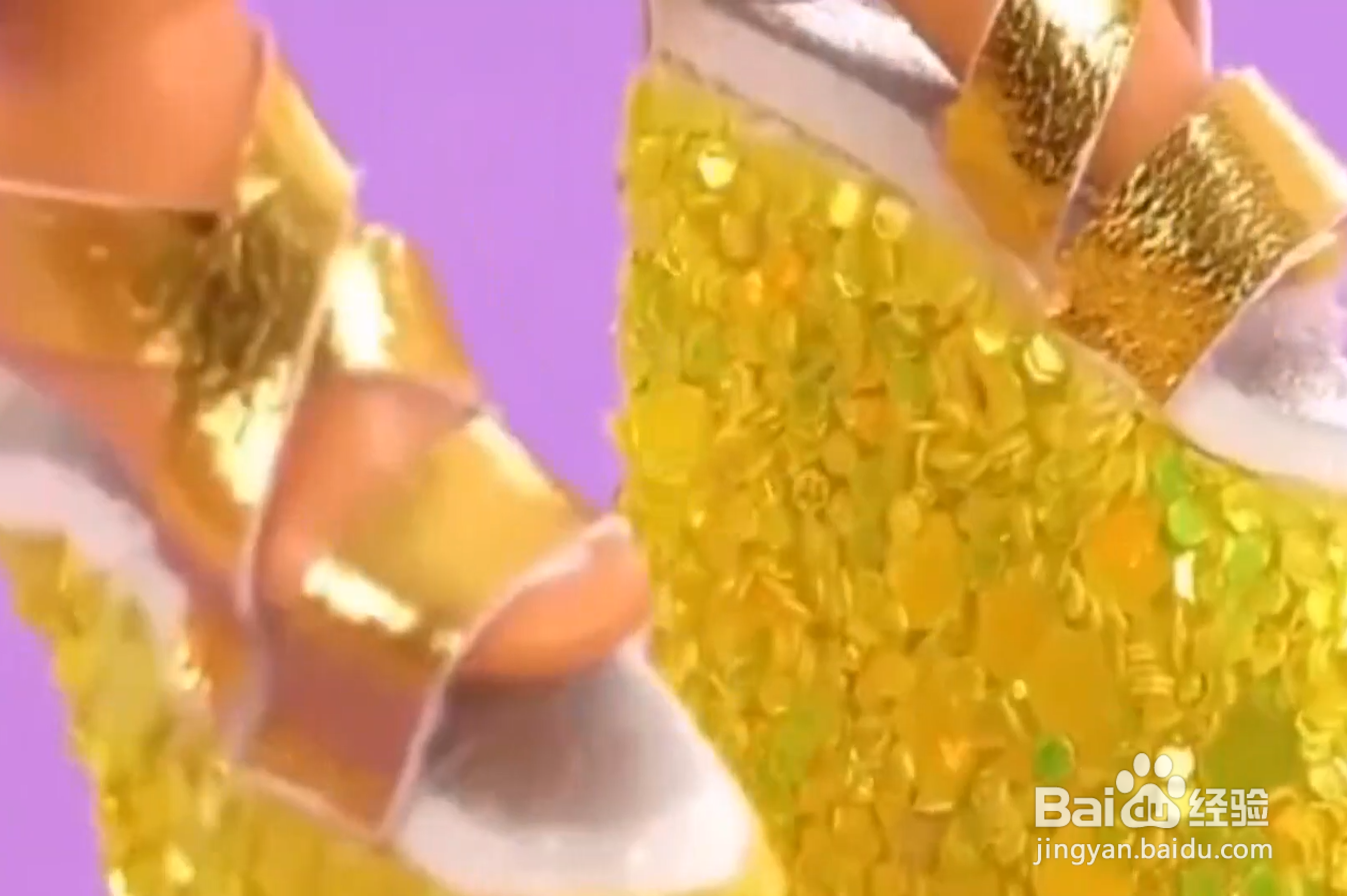 如何给芭比做一双亮片高跟鞋？