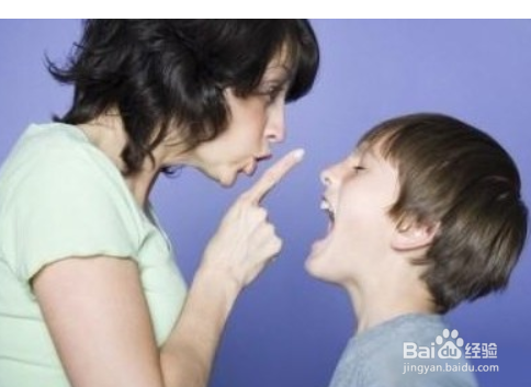 父母怎样能做到和孩子零距离谈心？