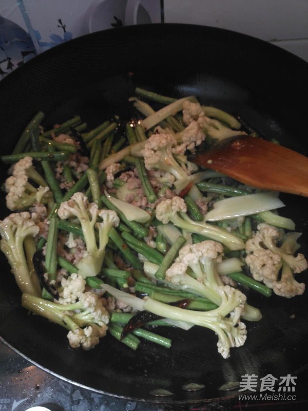 豇豆肉末孜然炒面