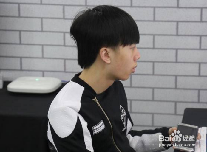 LOL网友评选LPL被高估的选手！