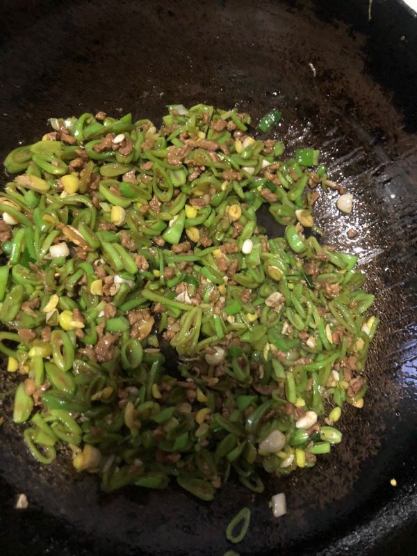 肉沫豆角打卤面