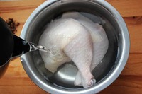 如何制作葱油鸡腿