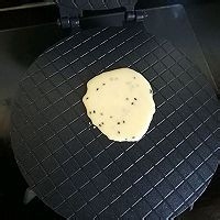 香酥鸡蛋卷做法