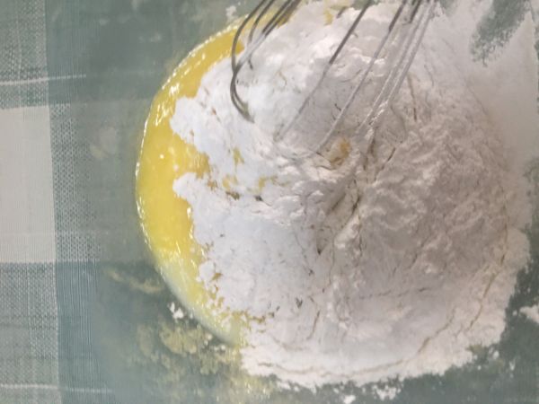 可爱小熊奥利奥雪梅娘