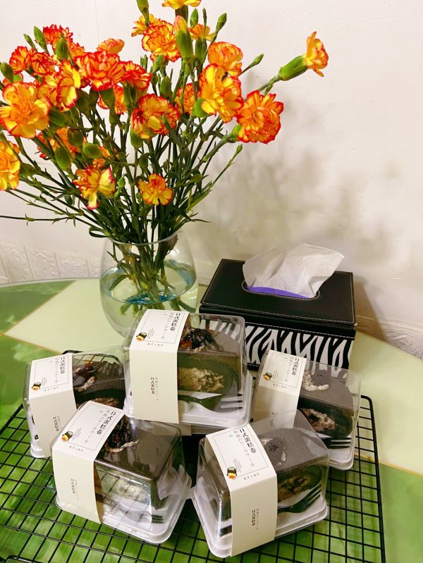 奥利奥桑葚蛋糕卷