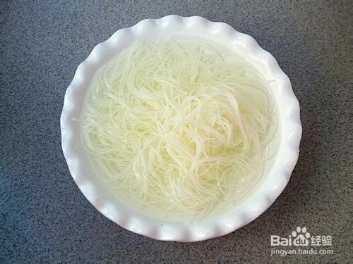 特别好吃的蒜蓉粉丝娃娃菜的做法