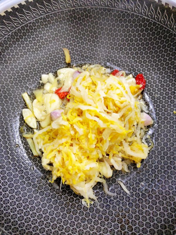 酸菜猪肉炖粉条