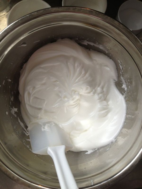 黄桃巧克力戚风裸蛋糕