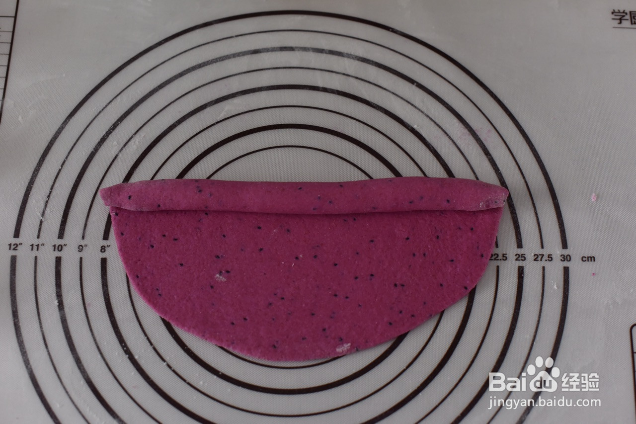 火龙果软欧的做法