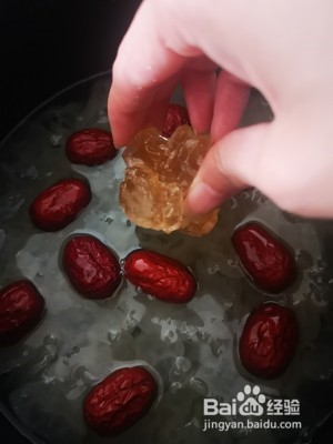 红枣雪梨银耳羹