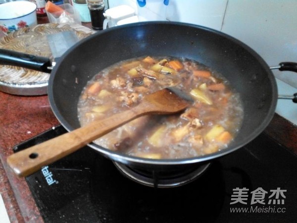 大盘鸡盖面的做法