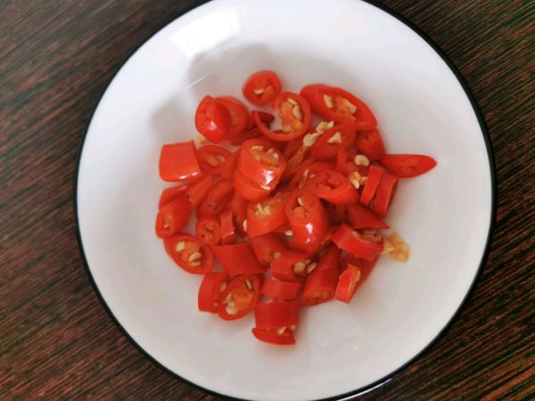 柠檬酸辣无骨鸡爪