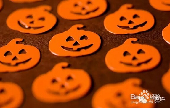 100块如何开一个万圣节派对?