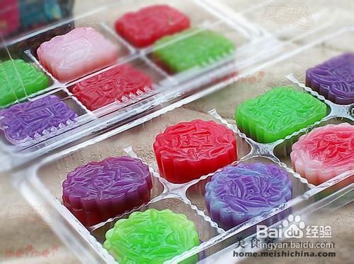 迎接中秋月饼热身艳丽果冻月饼