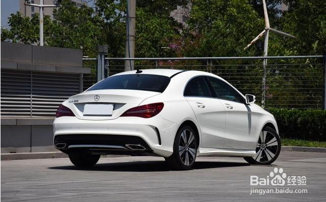 奔驰发飙了,纯进口25万,无框车门,合资没法活