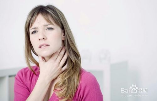 成人喉咙发炎反复发烧怎么办