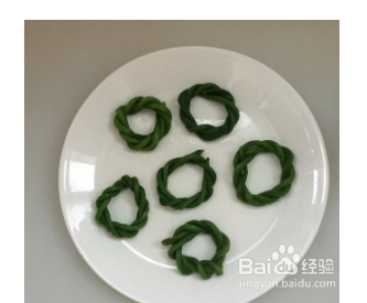 简单美味的黑椒豇豆鹌鹑蛋的做法