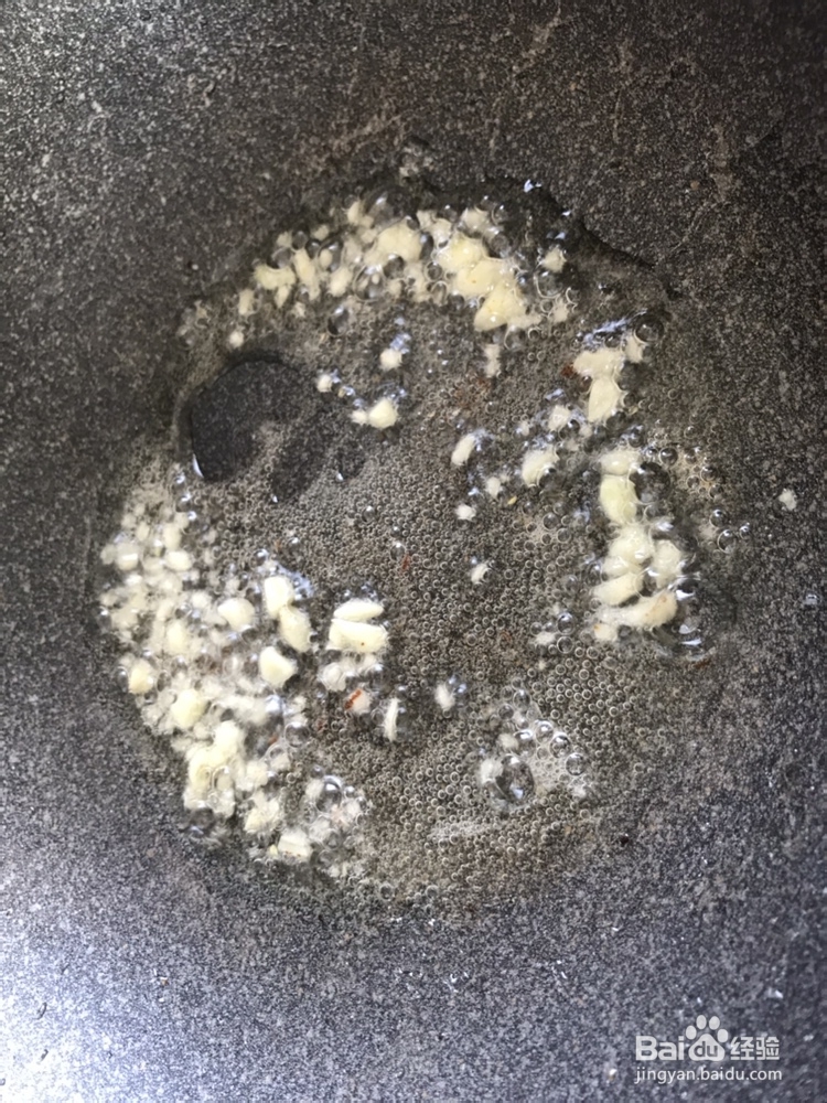 老厨师教你做培根花菜