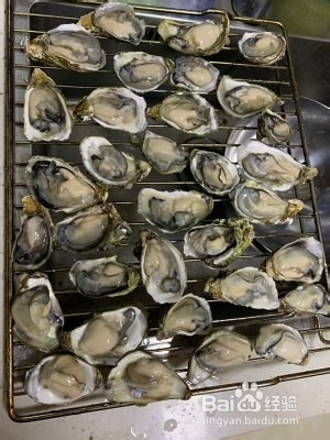 自做秘制烤生蚝