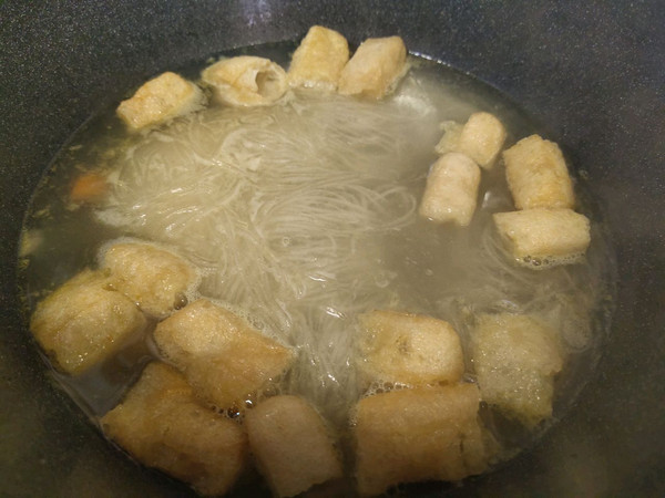 家庭版鸭血粉丝汤