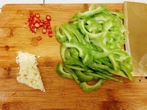 食补养生超快手凉拌苦瓜的做法